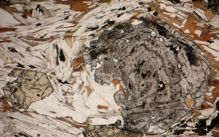 staurolite mica schist