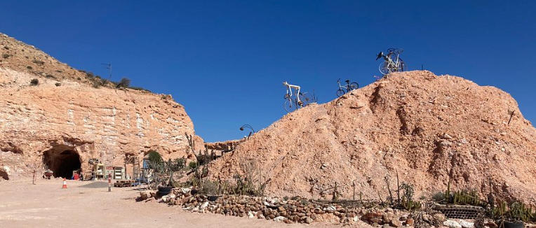 The Rock Formations of Coober Pedy