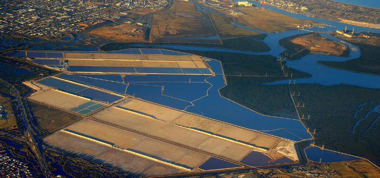 The Formation of Lake Torrens and Its Salt Flats