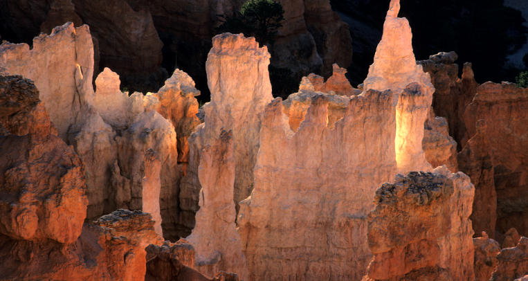 The Hoodoos of Bryce Canyon Explained