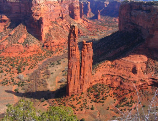 Canyon De Chelly and Its Ancient Rocks