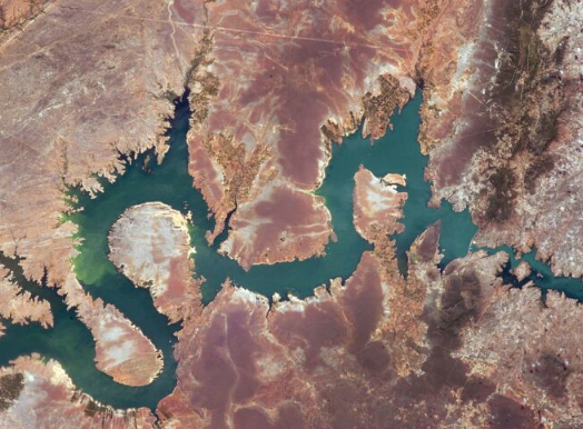 São Francisco River drought impact and water management