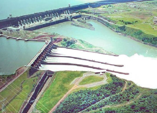 Iguazu Falls hydropower impact and river engineering