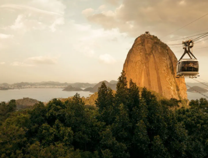 Sugarloaf Mountain geological formation and cable car views